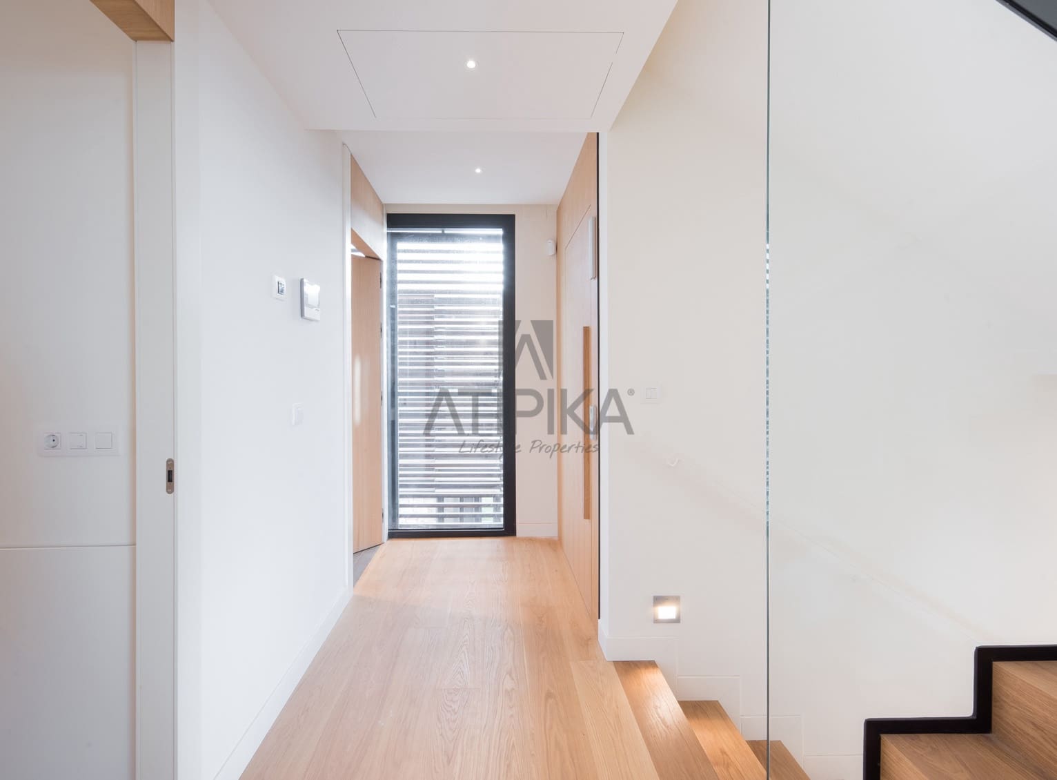 6 soveværelse Villa til leje i Barcelona by med swimmingpool - € 15.000 (Ref: 8847079)