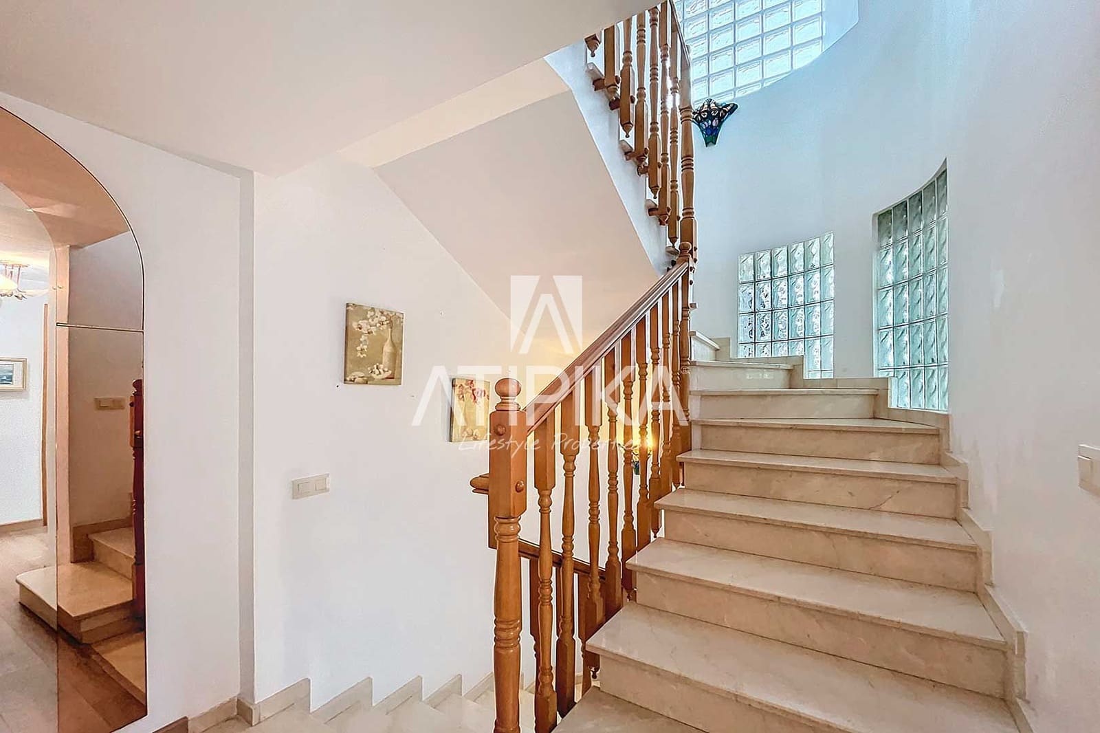 7 soverom Villa til salgs i Lloret de Mar med svømmebasseng - € 840 000 (Ref: 8864253)