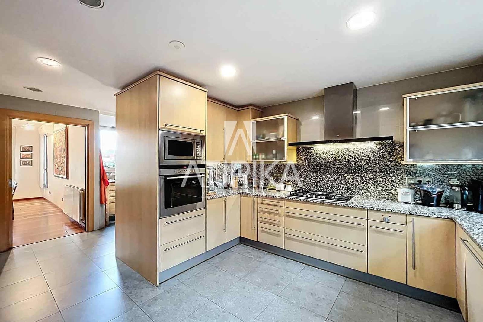 7 sypialnia Willa na sprzedaż w Miasto Barcelona z basenem - 3 200 000 € (Ref: 8899725)