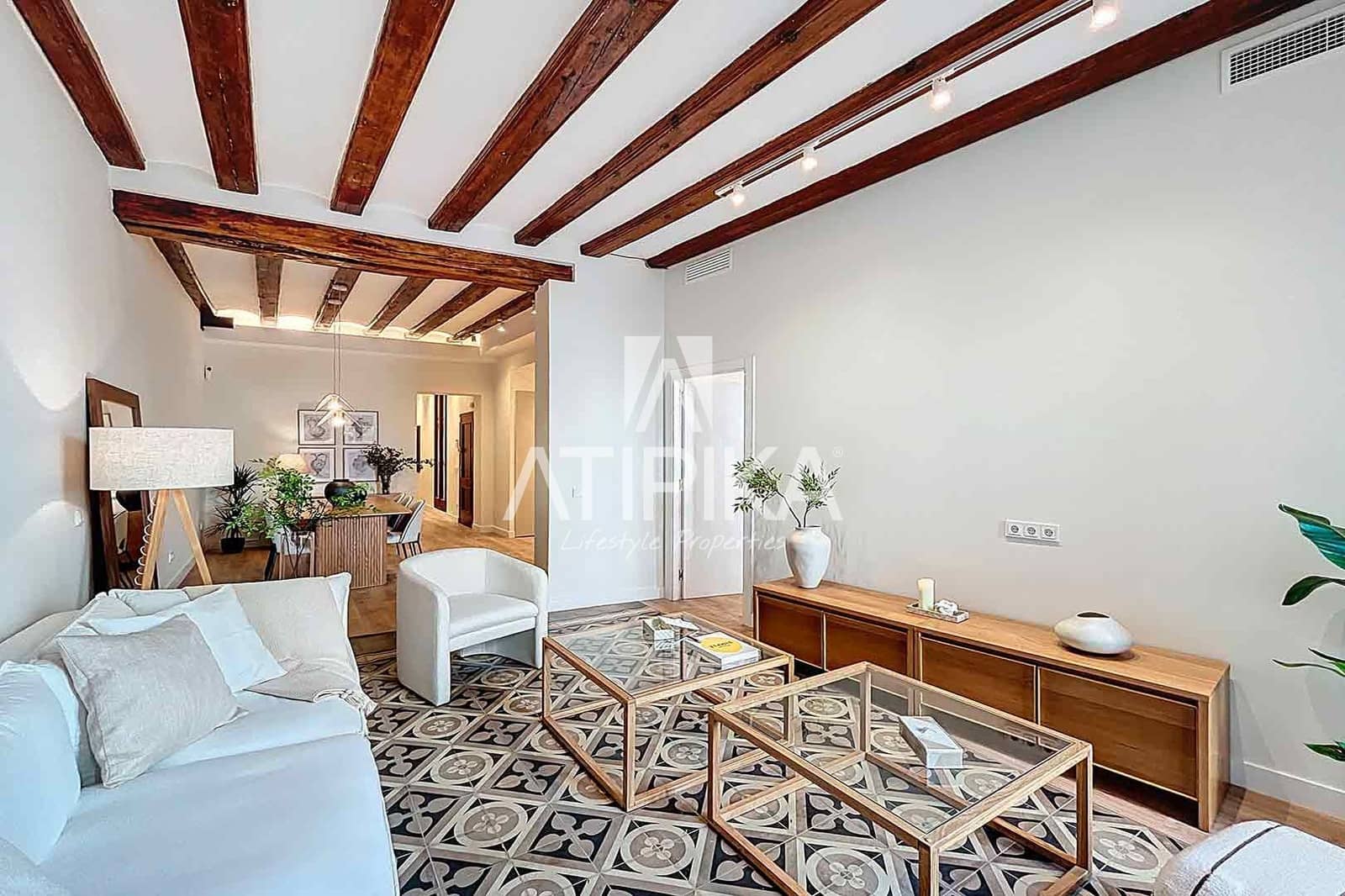 3 bedroom Apartment for sale in Barcelona city - € 797,000 (Ref: 8899726)
