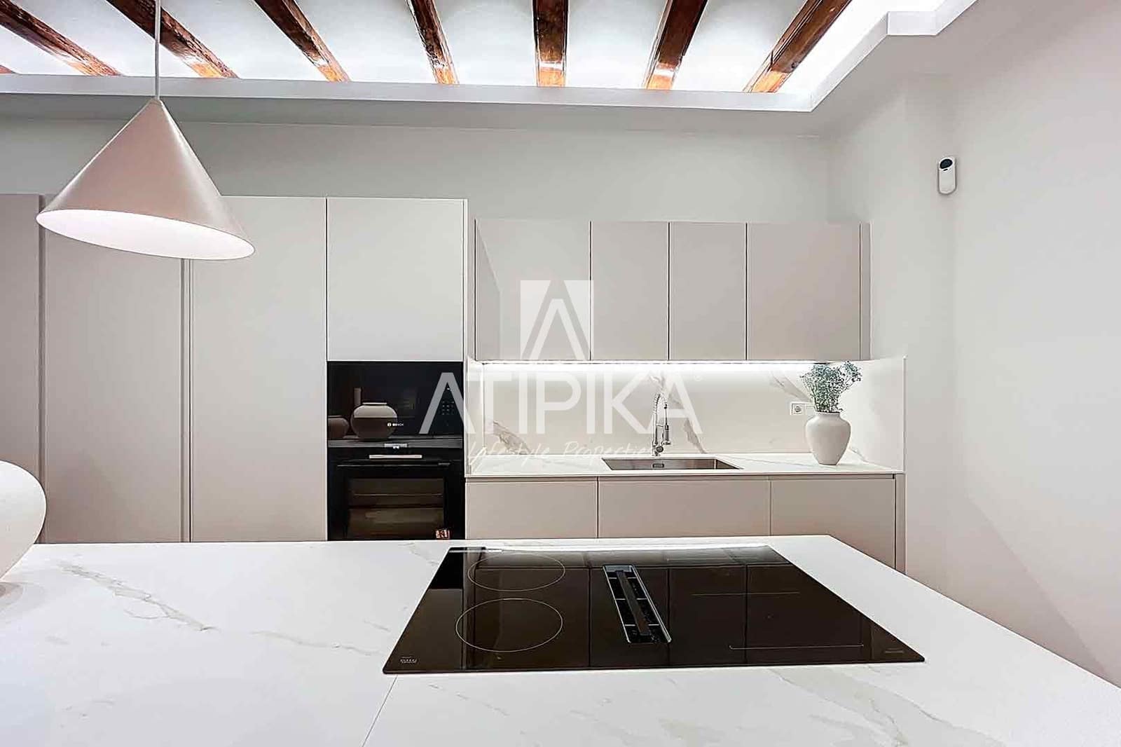 3 bedroom Apartment for sale in Barcelona city - € 797,000 (Ref: 8899726)