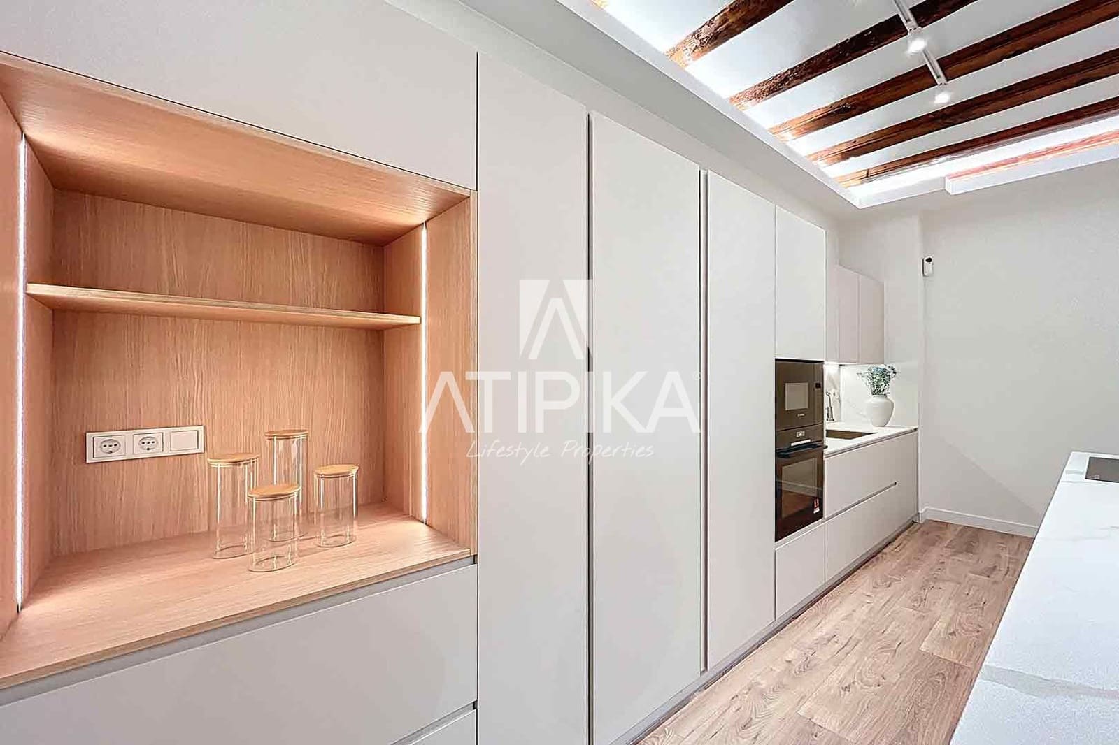 3 bedroom Apartment for sale in Barcelona city - € 797,000 (Ref: 8899726)