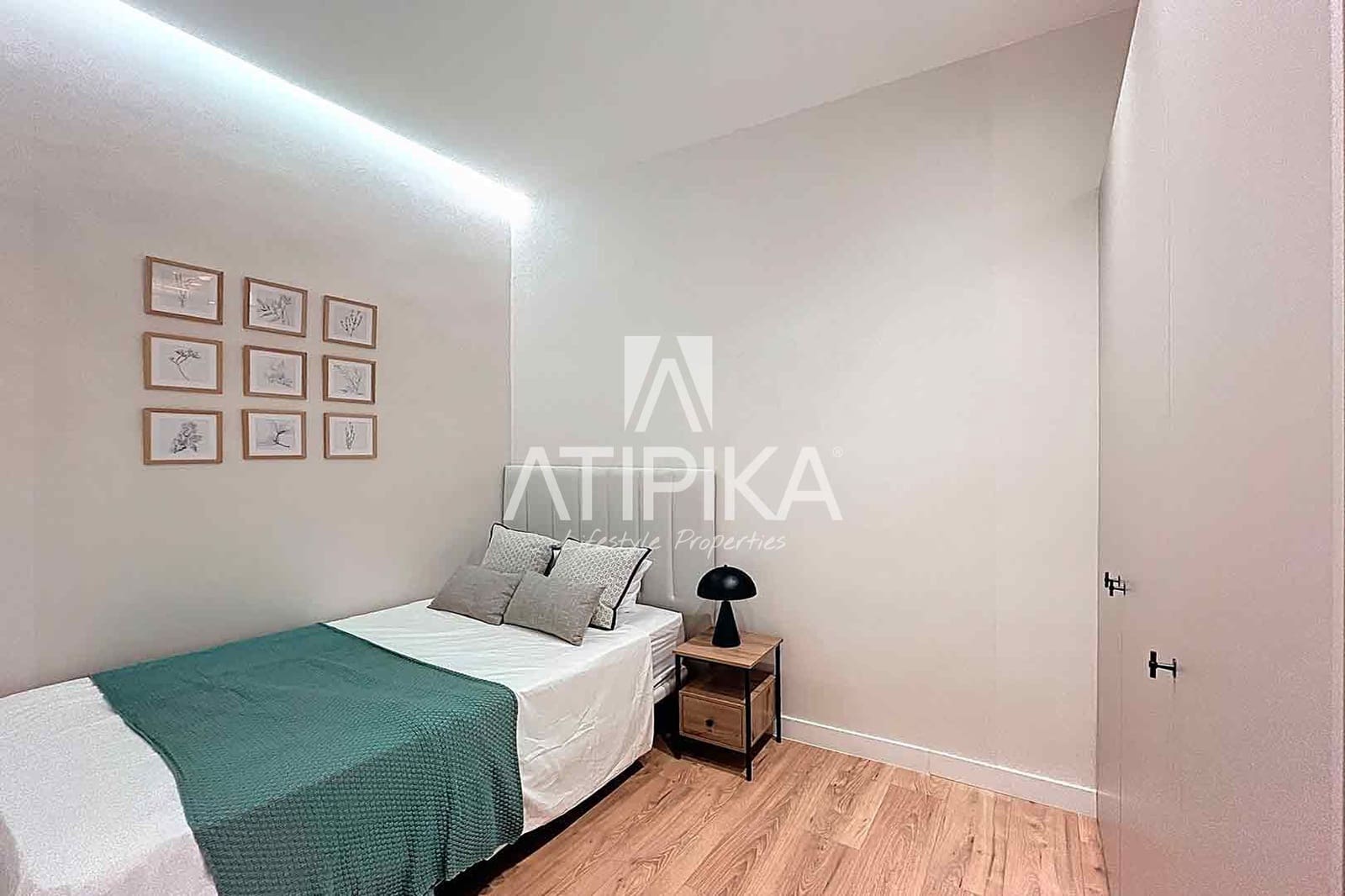 3 bedroom Apartment for sale in Barcelona city - € 797,000 (Ref: 8899726)