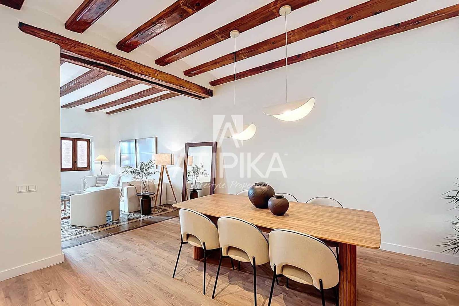 3 bedroom Apartment for sale in Barcelona city - € 797,000 (Ref: 8899726)