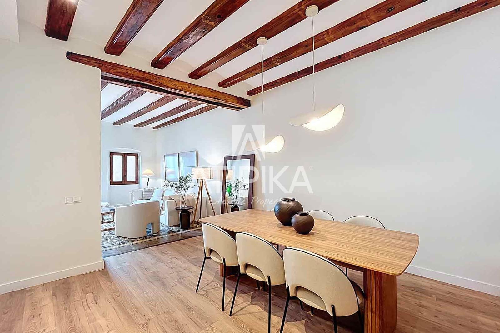 3 bedroom Apartment for sale in Barcelona city - € 797,000 (Ref: 8899726)