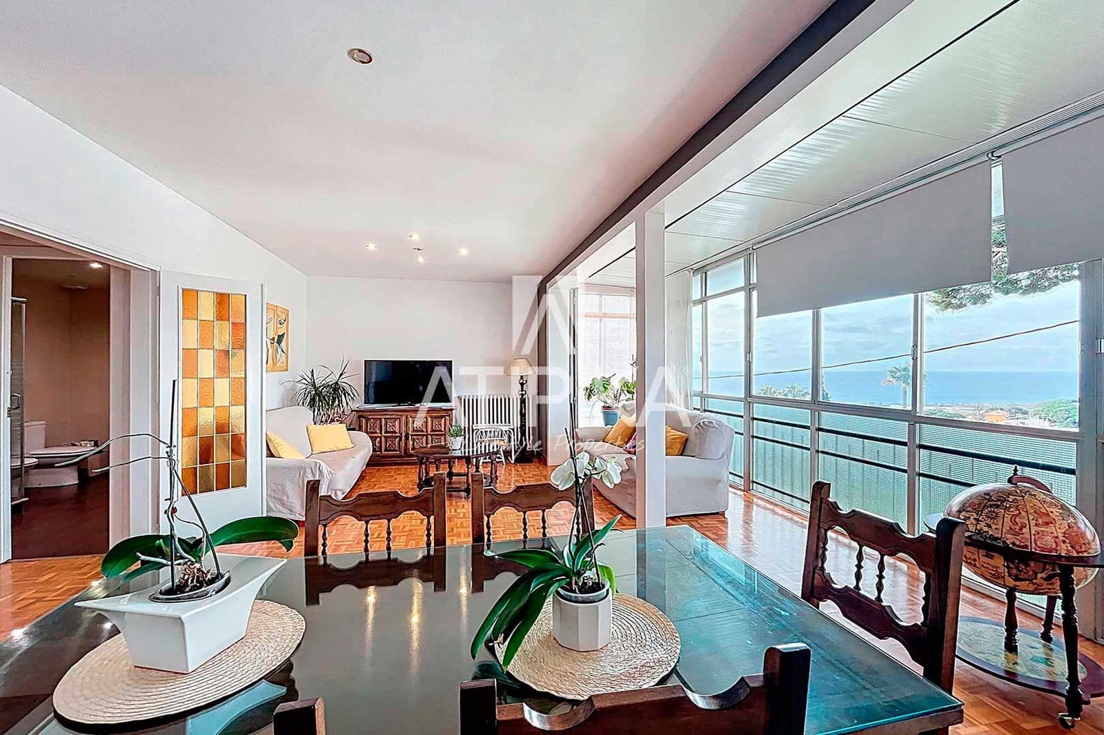 6 soveværelse Villa til salg i Premia de Dalt med swimmingpool - € 890.000 (Ref: 8923393)