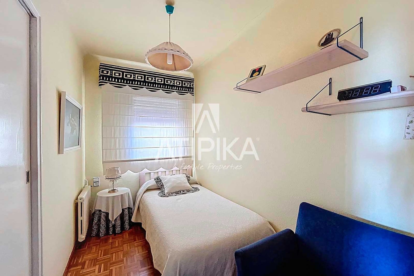 6 soveværelse Villa til salg i Premia de Dalt med swimmingpool - € 890.000 (Ref: 8923393)