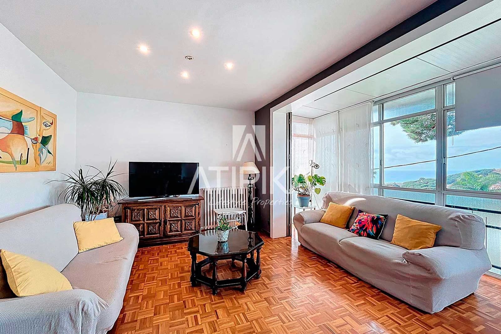 6 soveværelse Villa til salg i Premia de Dalt med swimmingpool - € 890.000 (Ref: 8923393)