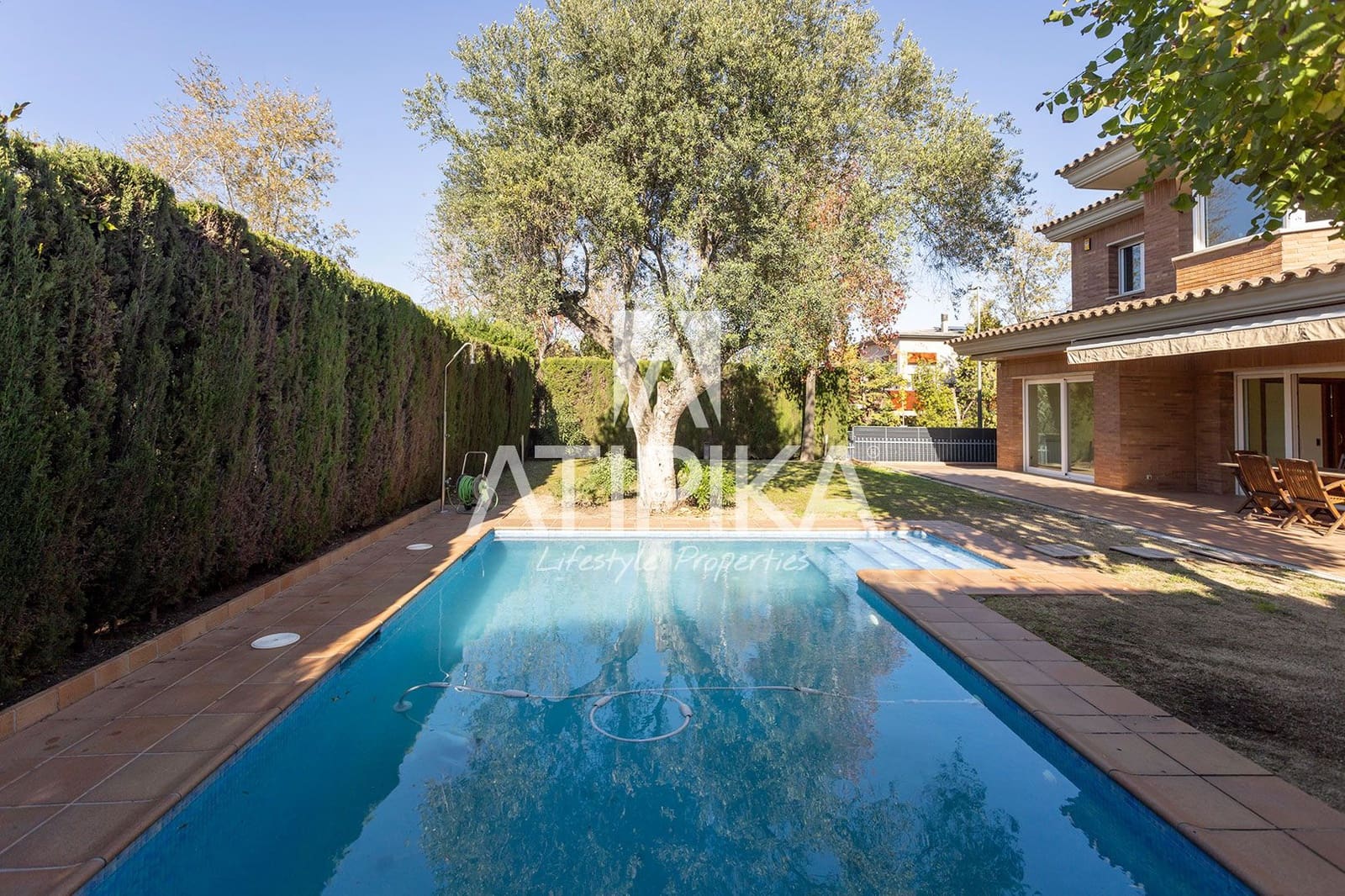 8 soverom Villa til salgs i Sant Cugat del Valles med svømmebasseng - € 2 550 000 (Ref: 8931836)