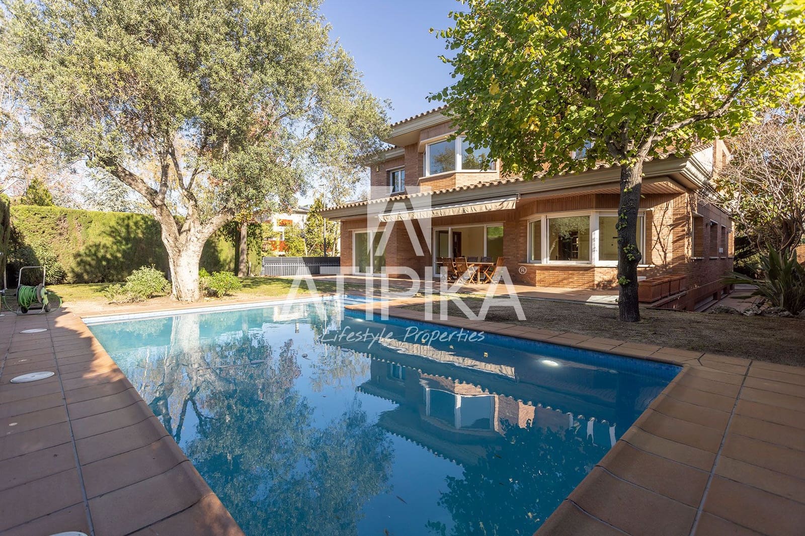 8 soverom Villa til salgs i Sant Cugat del Valles med svømmebasseng - € 2 550 000 (Ref: 8931836)