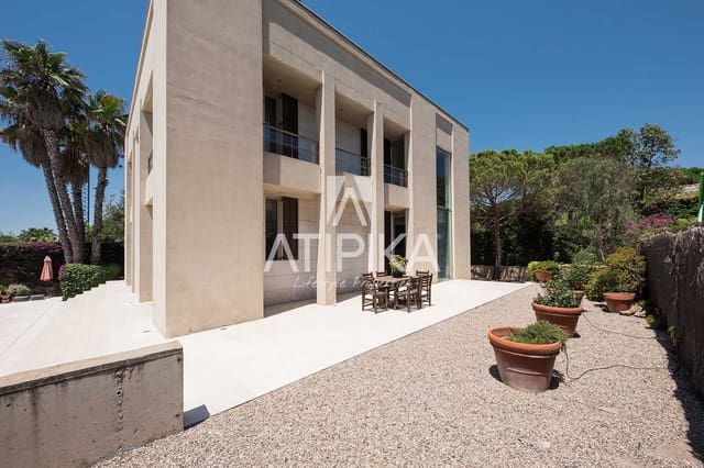 6 bedroom Villa for rent in Gavà with pool - € 20,000 (Ref: 8934736)