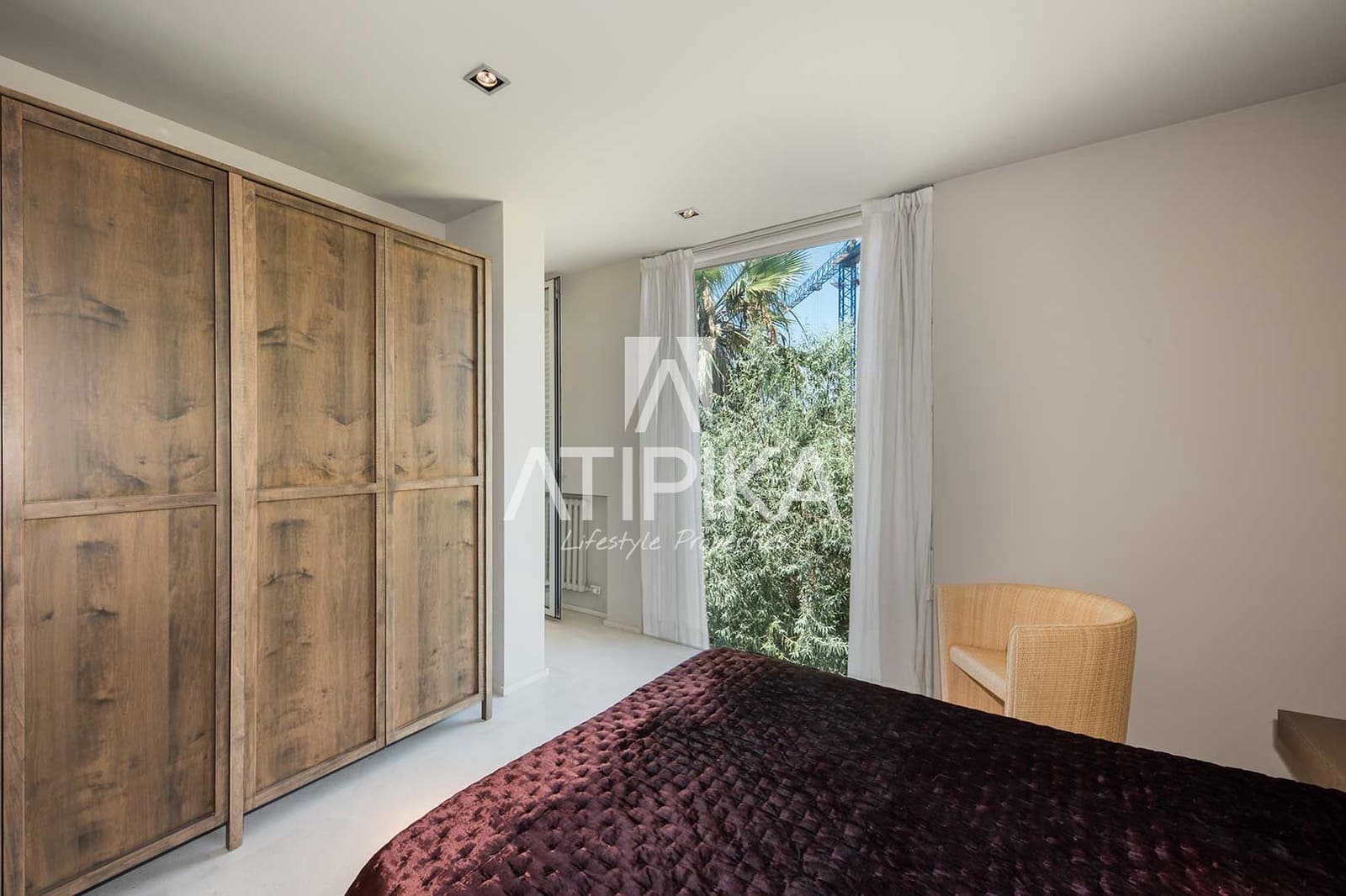 6 soveværelse Villa til leje i Gava med swimmingpool - € 20.000 (Ref: 8934736)