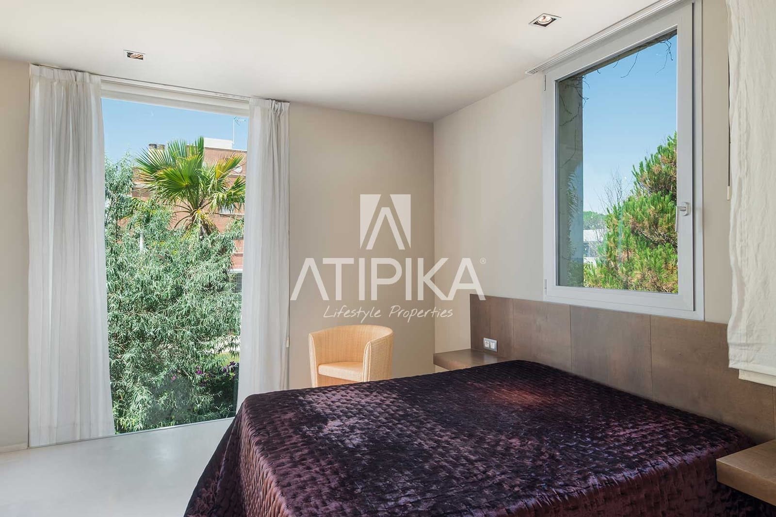 6 soveværelse Villa til leje i Gava med swimmingpool - € 20.000 (Ref: 8934736)