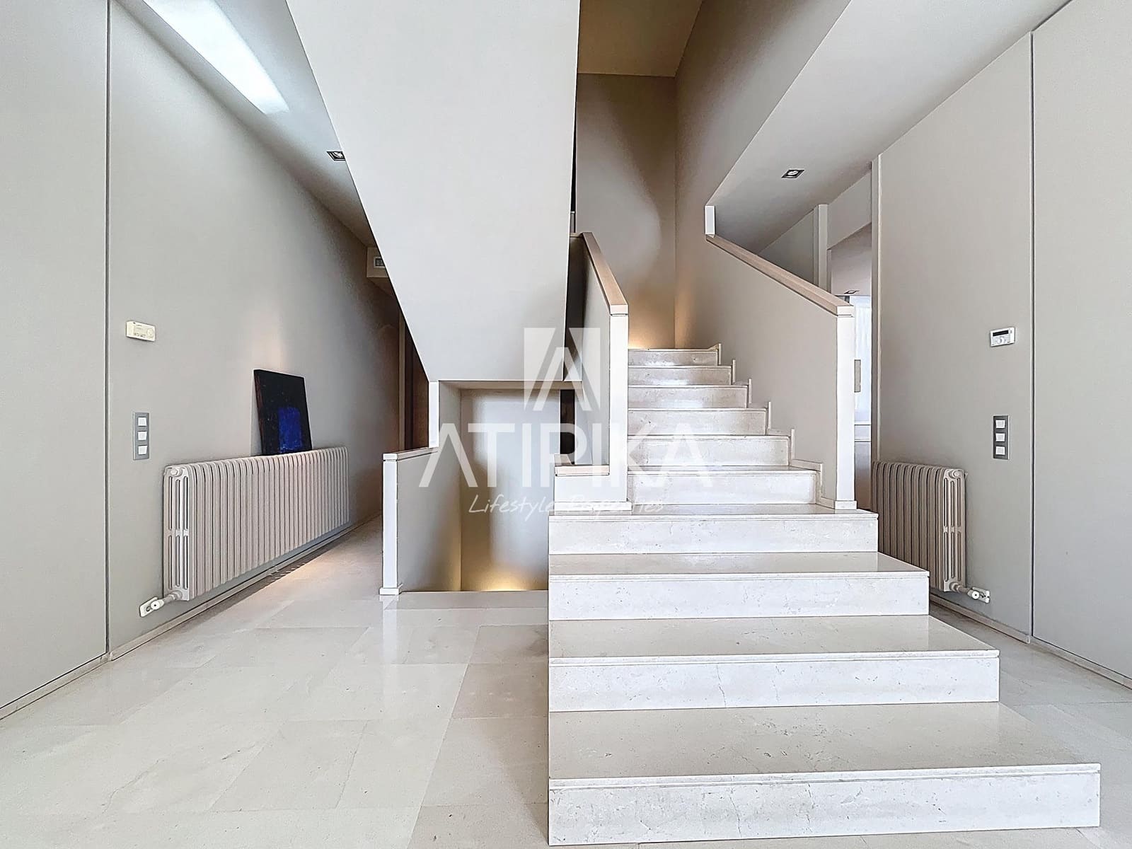 6 soveværelse Villa til leje i Gava med swimmingpool - € 20.000 (Ref: 8934736)