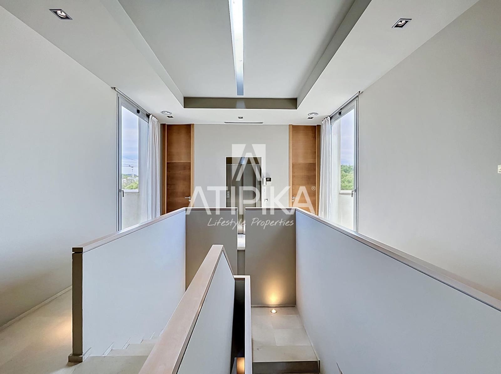 6 soveværelse Villa til leje i Gava med swimmingpool garage - € 20.000 (Ref: 8934736)
