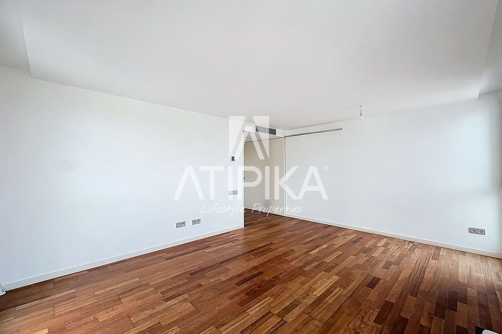 2 bedroom Apartment for sale in Barcelona city - € 499,000 (Ref: 8948345)
