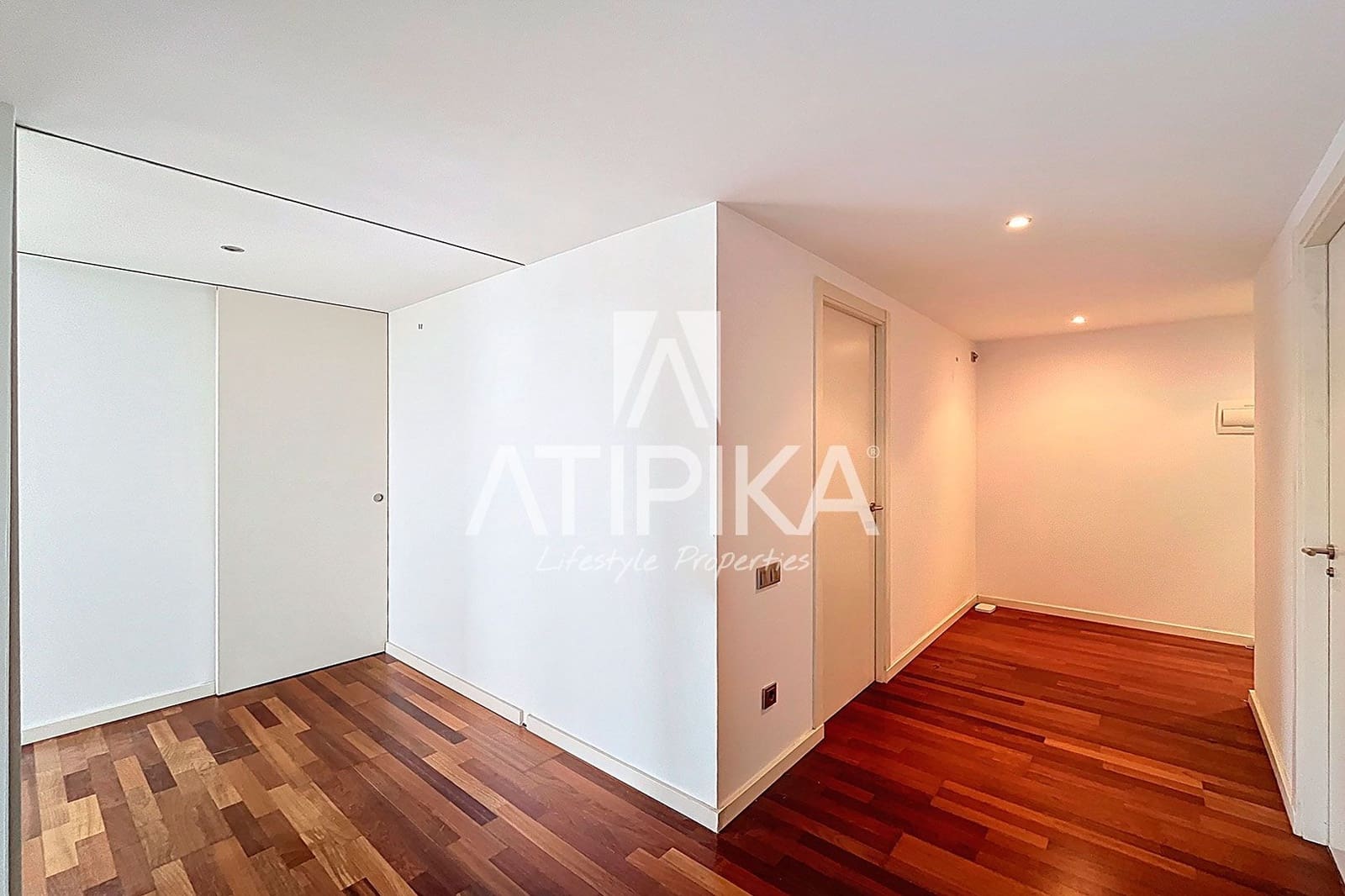 2 bedroom Apartment for sale in Barcelona city - € 499,000 (Ref: 8948345)