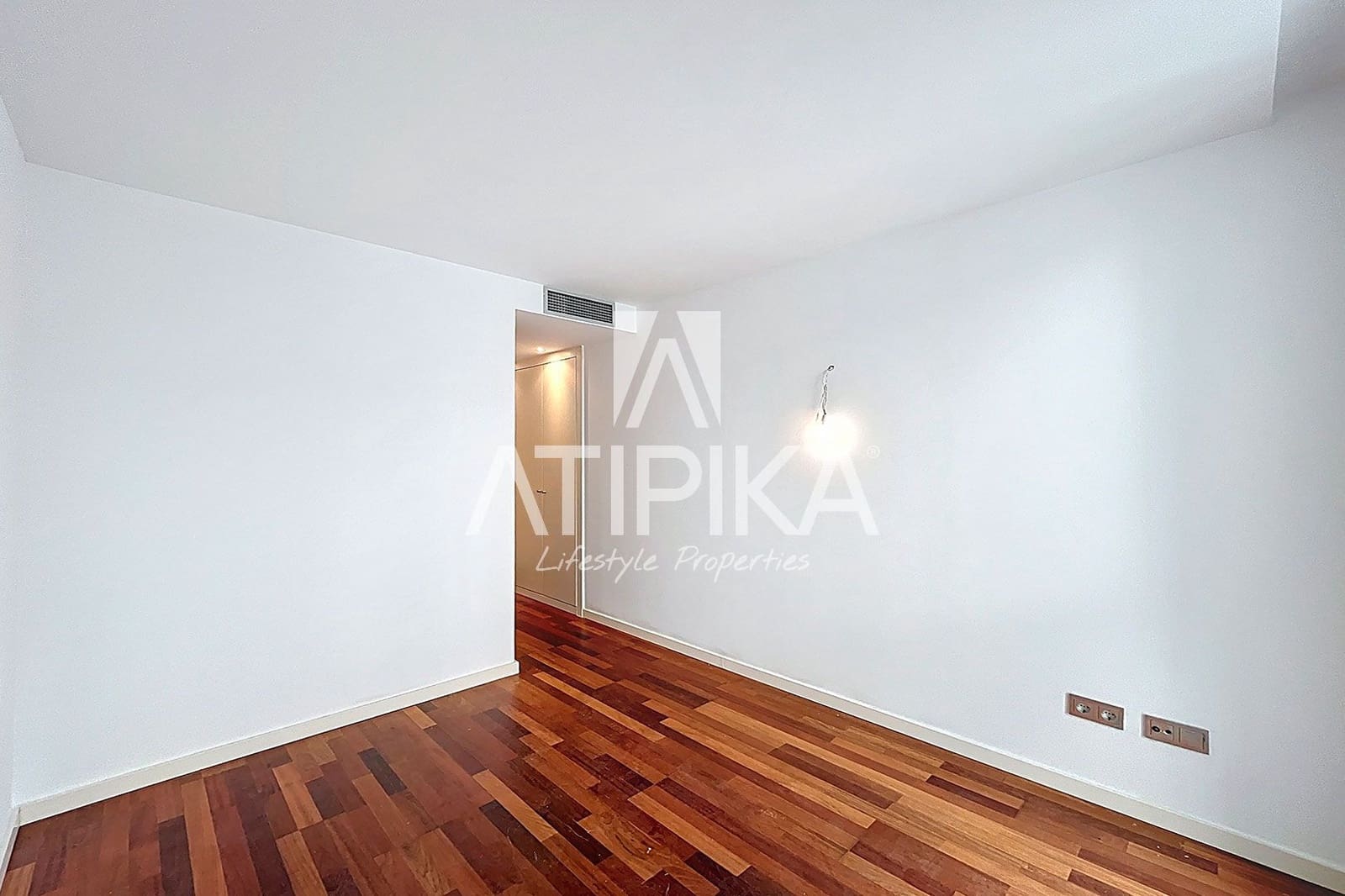 2 bedroom Apartment for sale in Barcelona city - € 499,000 (Ref: 8948345)