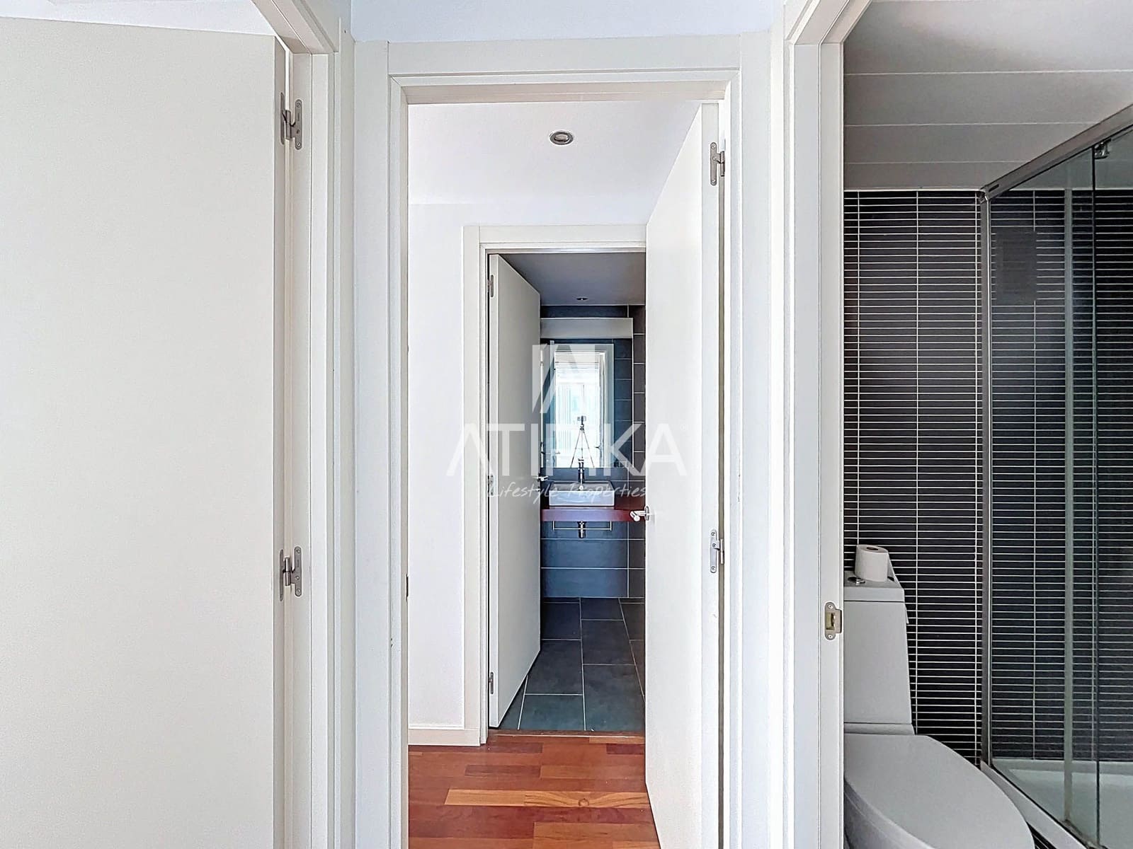 2 bedroom Apartment for sale in Barcelona city - € 499,000 (Ref: 8948345)