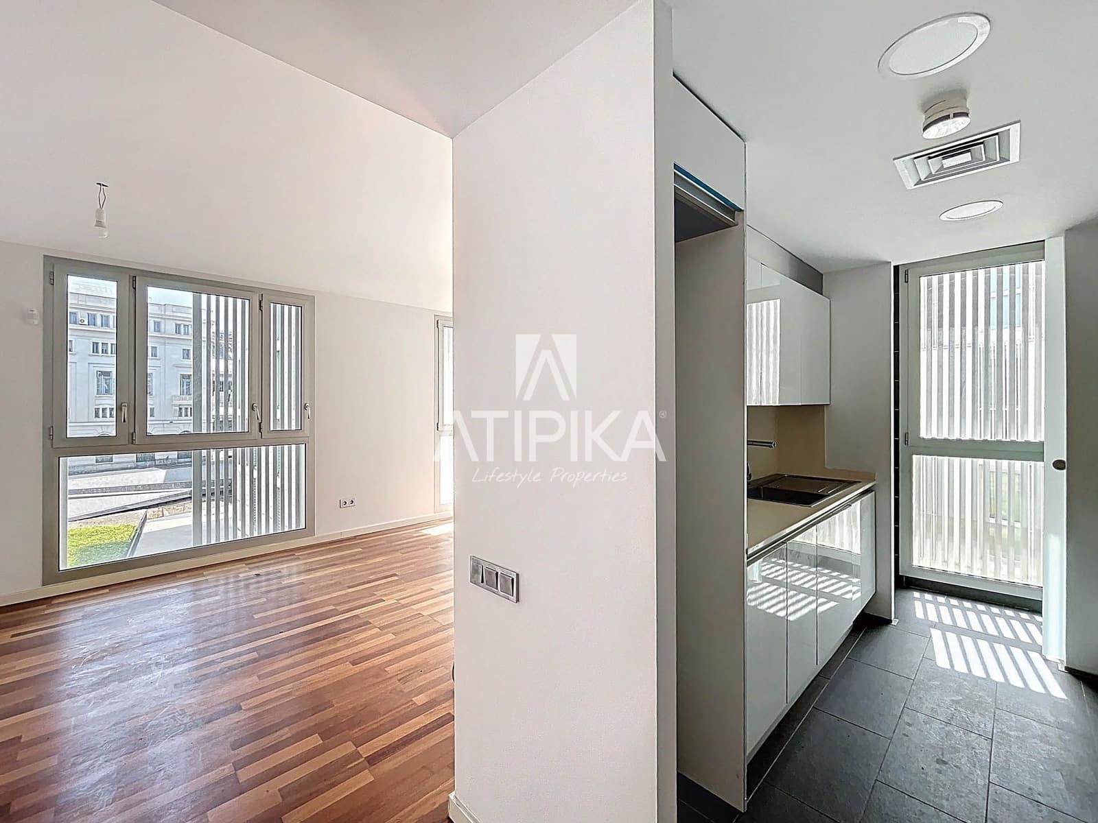 2 bedroom Apartment for sale in Barcelona city - € 499,000 (Ref: 8948345)