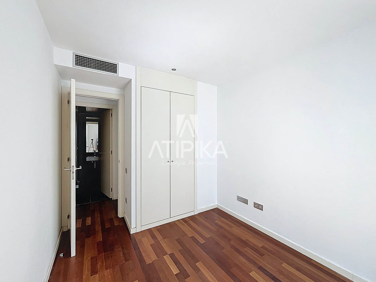 2 bedroom Apartment for sale in Barcelona city - € 499,000 (Ref: 8948345)