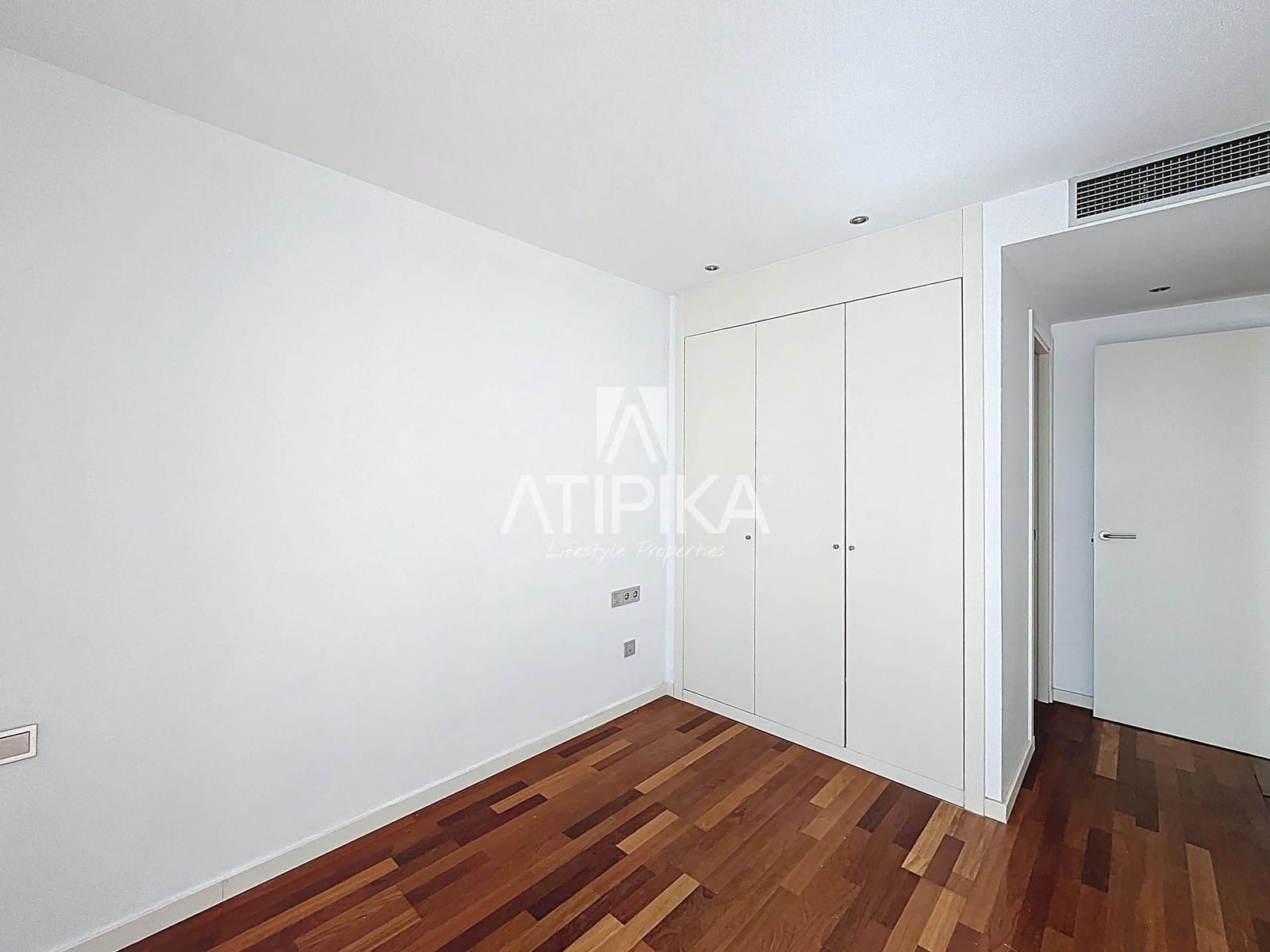 2 bedroom Apartment for sale in Barcelona city - € 499,000 (Ref: 8948345)