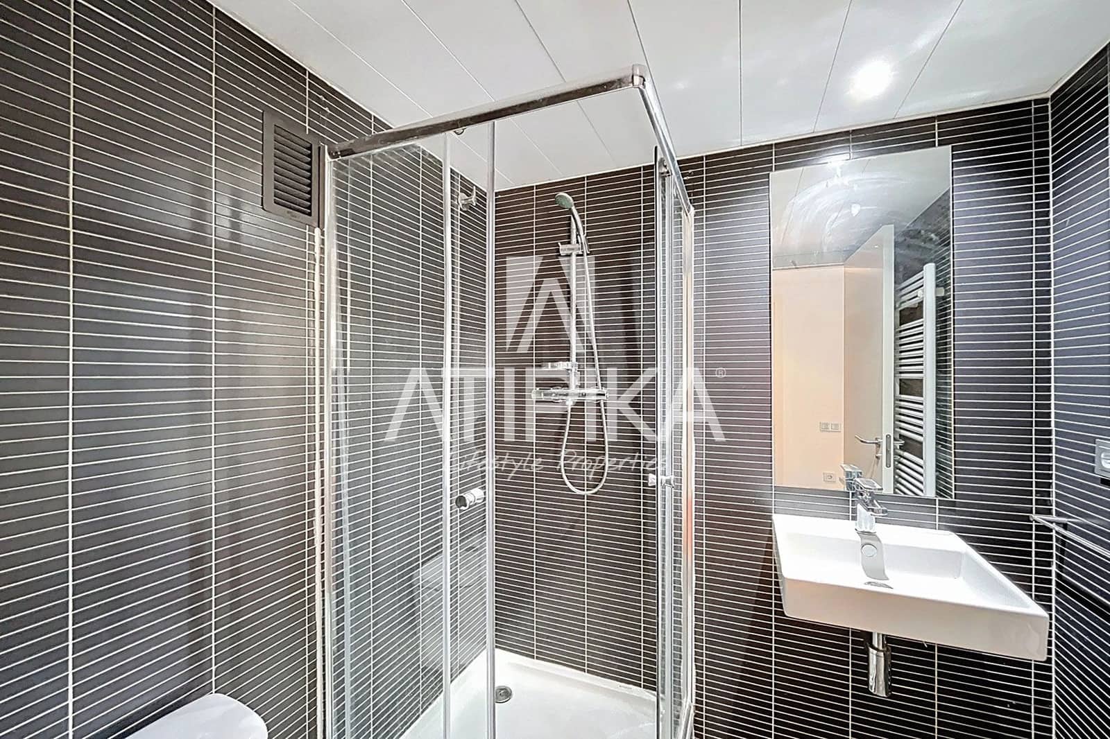 1 bedroom Apartment for sale in Barcelona city - € 369,000 (Ref: 8948346)