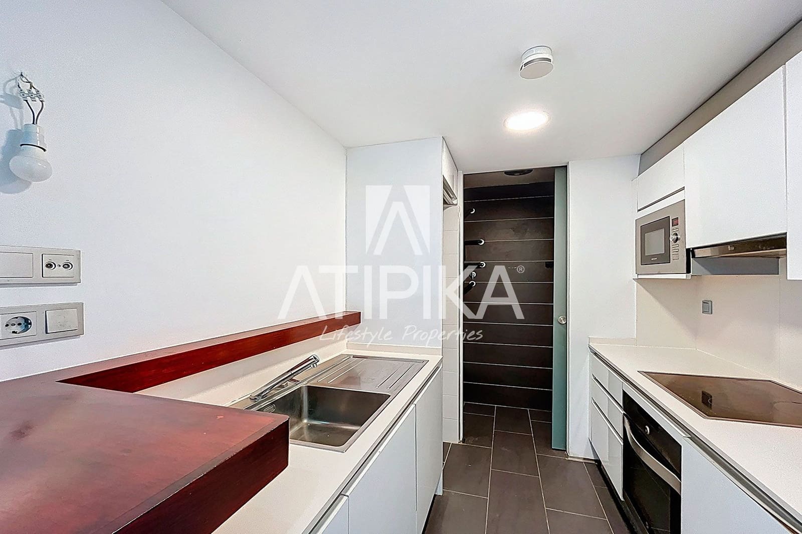 1 bedroom Apartment for sale in Barcelona city - € 369,000 (Ref: 8948346)
