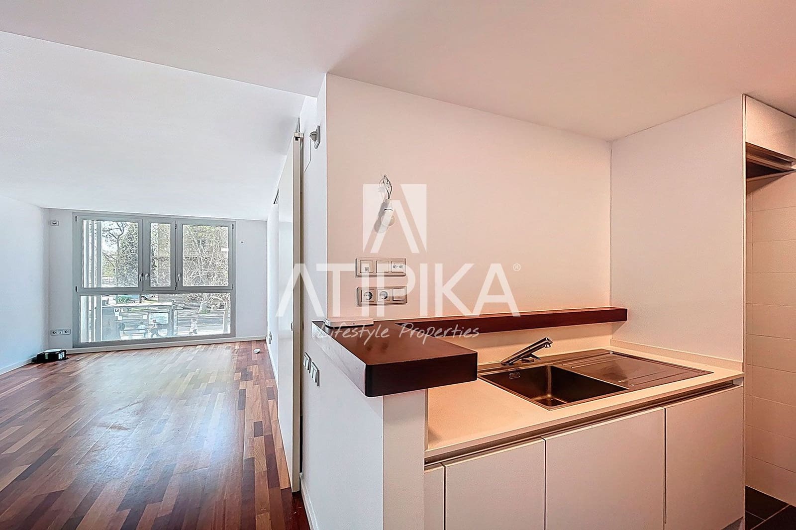 1 bedroom Apartment for sale in Barcelona city - € 369,000 (Ref: 8948346)