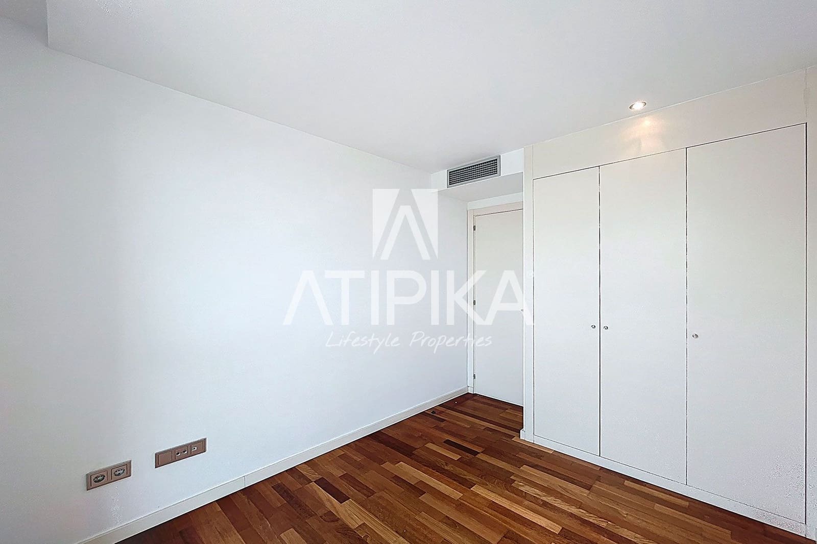 2 bedroom Apartment for sale in Barcelona city - € 495,000 (Ref: 8948348)