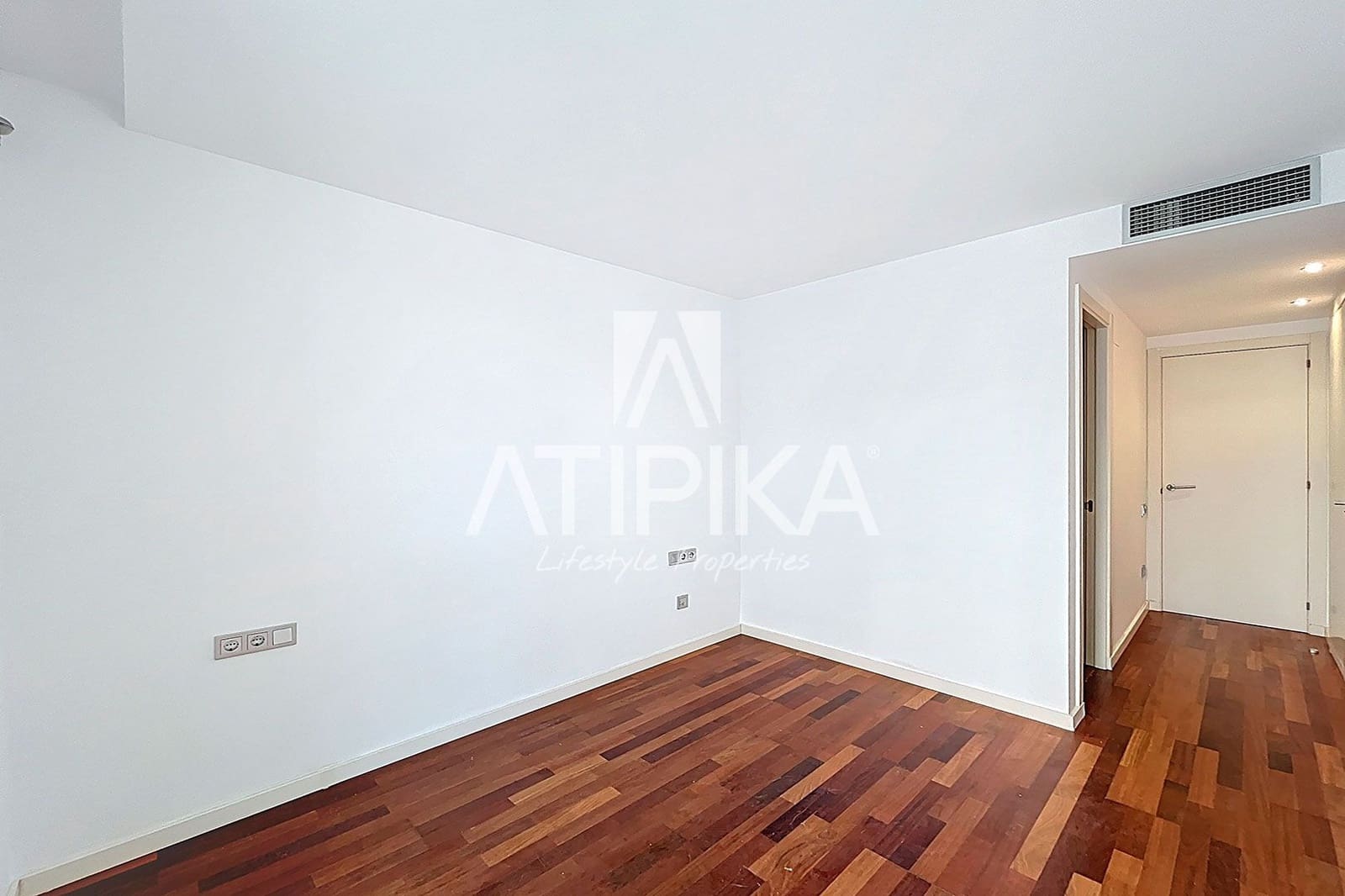 2 bedroom Apartment for sale in Barcelona city - € 495,000 (Ref: 8948348)