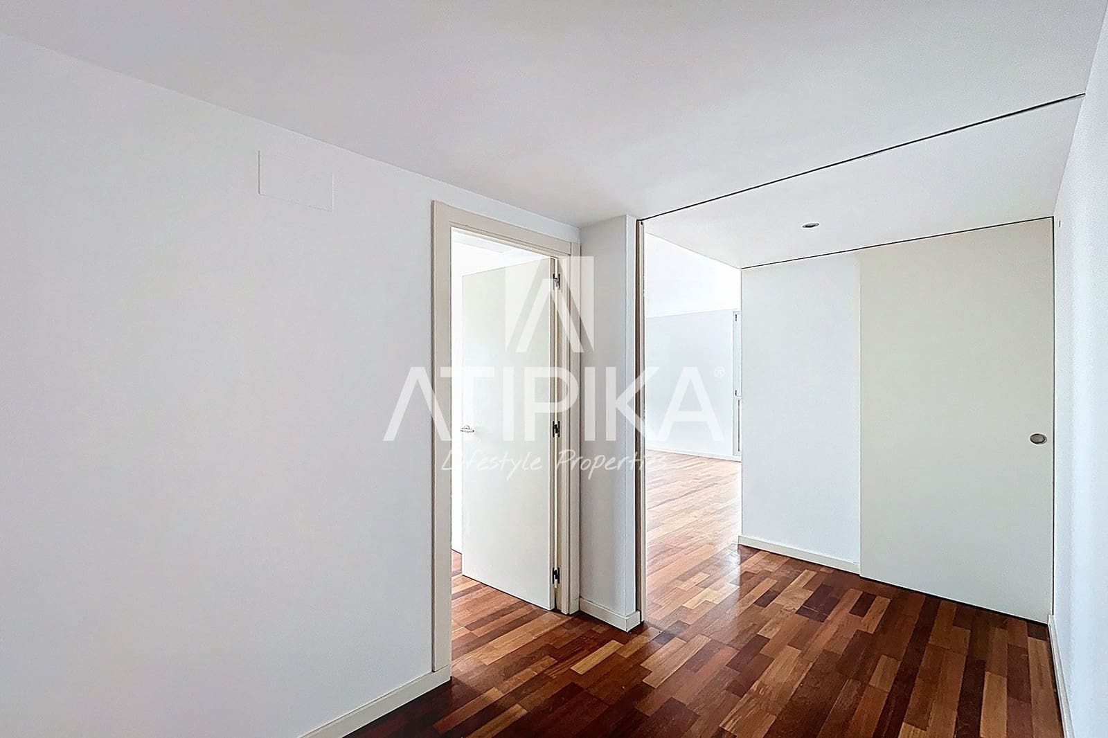 2 bedroom Apartment for sale in Barcelona city - € 495,000 (Ref: 8948348)