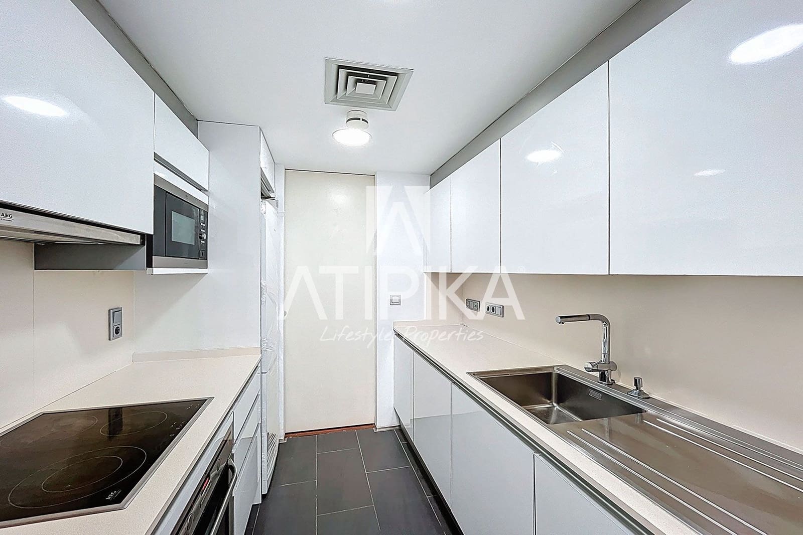 2 bedroom Apartment for sale in Barcelona city - € 495,000 (Ref: 8948348)