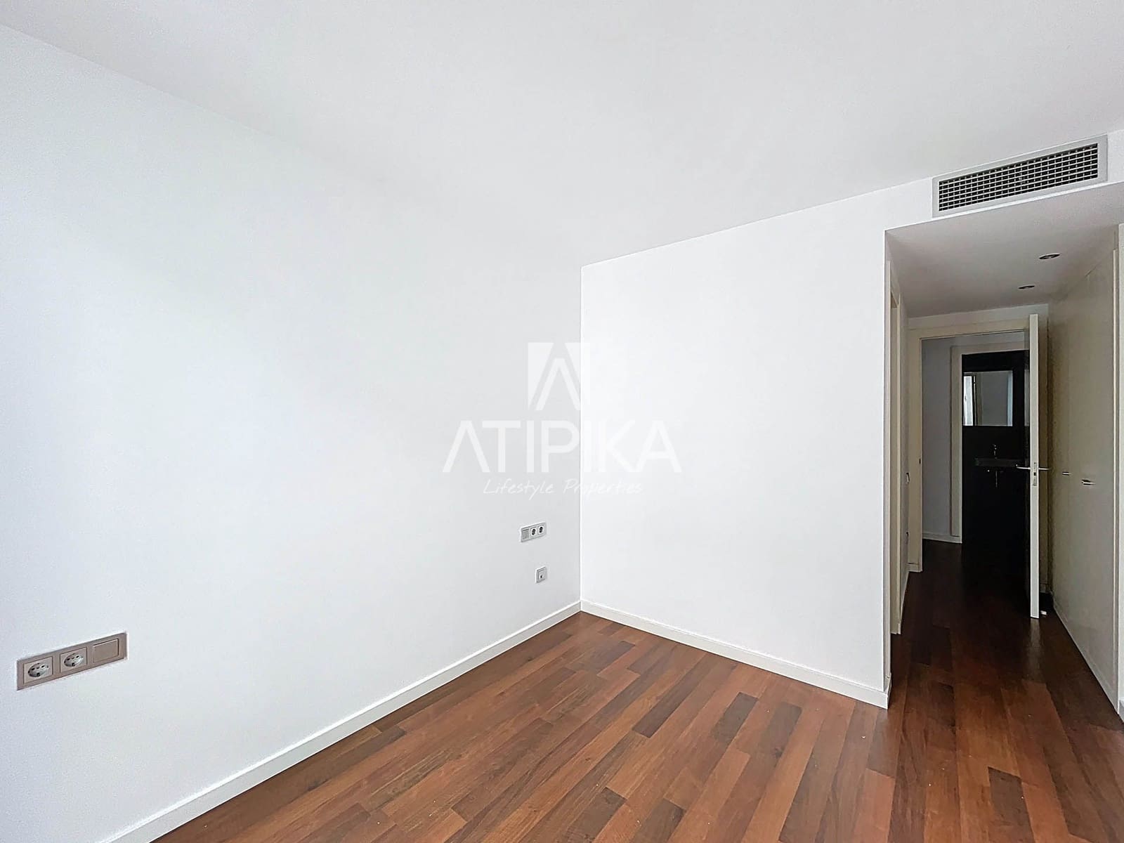 2 bedroom Apartment for sale in Barcelona city - € 495,000 (Ref: 8948348)