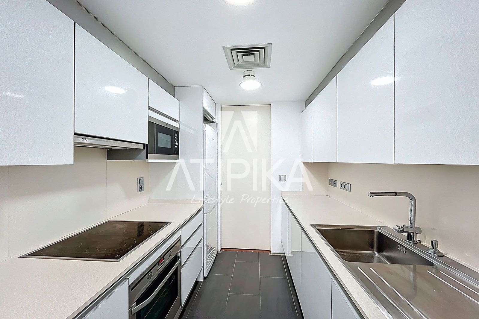 Apartamento de 2 habitaciones en Barcelona ciudad en venta - 490.000 € (Ref: 8948349)