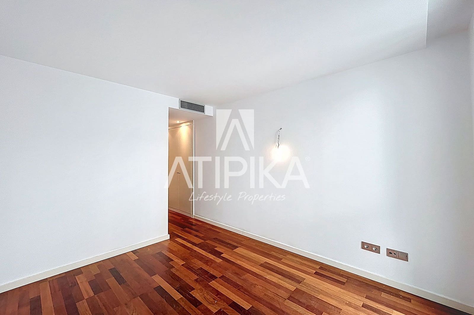 Apartamento de 2 habitaciones en Barcelona ciudad en venta - 490.000 € (Ref: 8948349)