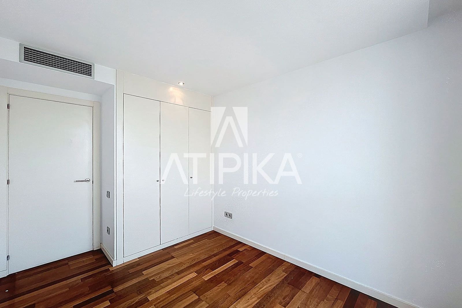 Apartamento de 2 habitaciones en Barcelona ciudad en venta - 490.000 € (Ref: 8948349)