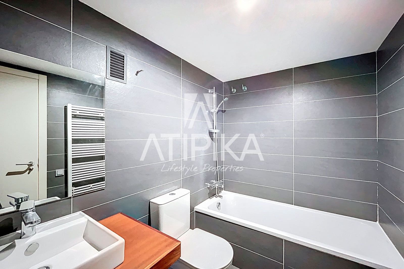 Apartamento de 2 habitaciones en Barcelona ciudad en venta - 490.000 € (Ref: 8948349)