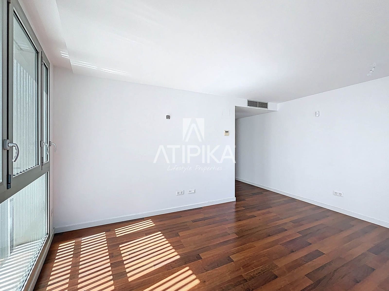 Apartamento de 2 habitaciones en Barcelona ciudad en venta - 490.000 € (Ref: 8948349)