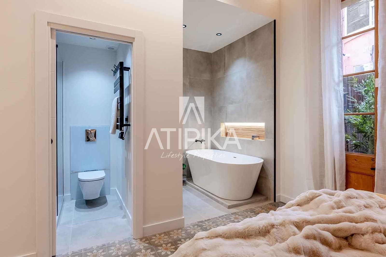 3 bedroom Apartment for sale in Barcelona city - € 980,000 (Ref: 8961066)