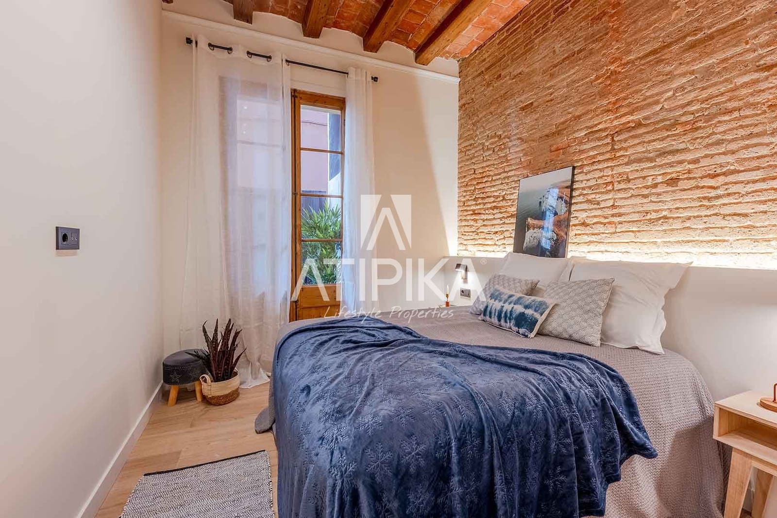 3 bedroom Apartment for sale in Barcelona city - € 980,000 (Ref: 8961066)