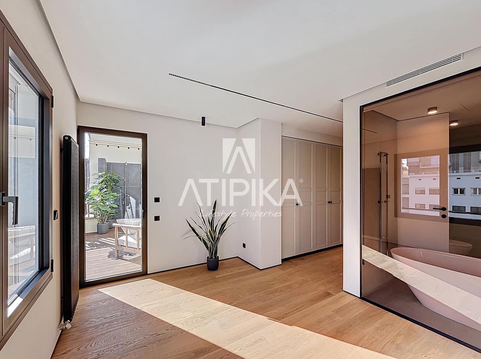 4 bedroom Apartment for sale in Barcelona city - € 2,500,000 (Ref: 8971791)