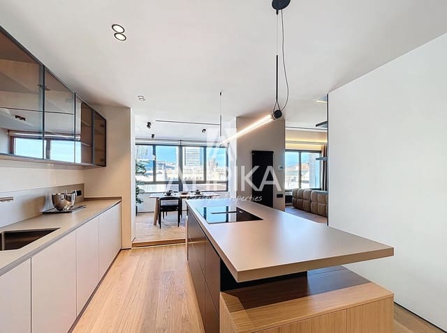 4 soveværelse Lejlighed til salg i Barcelona by - € 2.500.000 (Ref: 8971791)