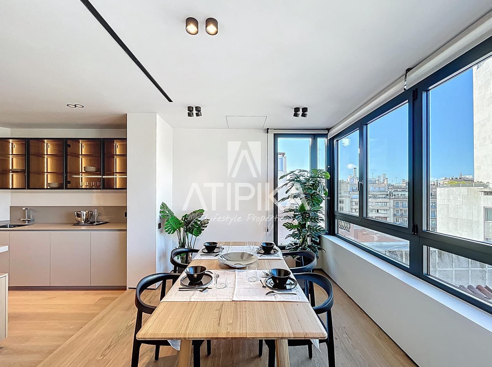4 bedroom Apartment for sale in Barcelona city - € 2,500,000 (Ref: 8971791)
