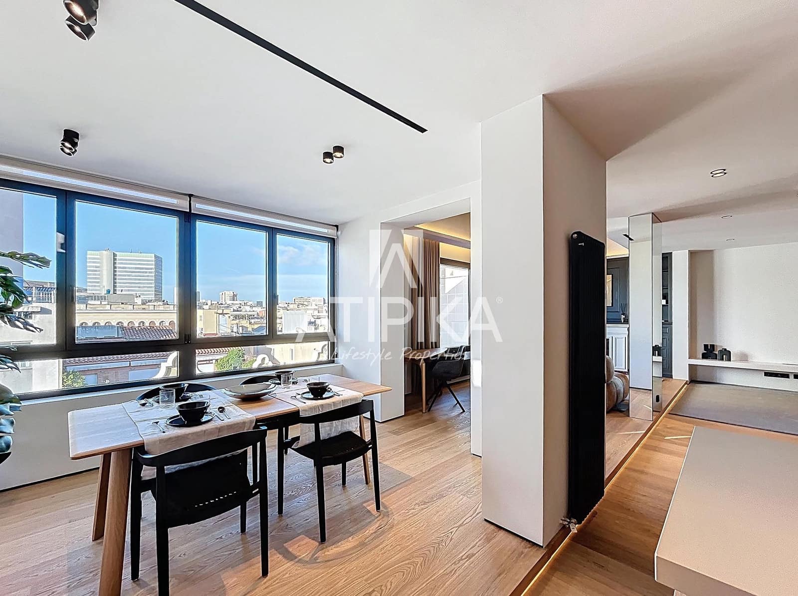 4 bedroom Apartment for sale in Barcelona city - € 2,500,000 (Ref: 8971791)