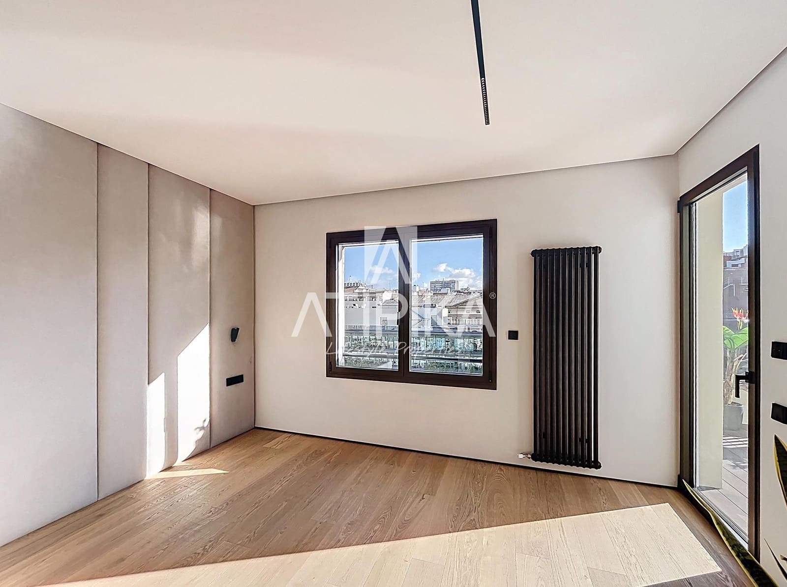 4 bedroom Apartment for sale in Barcelona city - € 2,500,000 (Ref: 8971791)