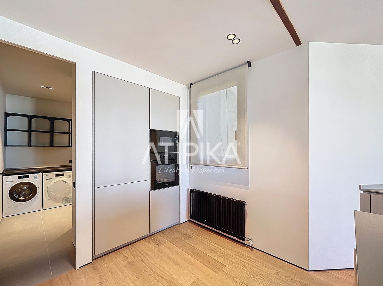 4 bedroom Apartment for sale in Barcelona city - € 2,500,000 (Ref: 8971791)