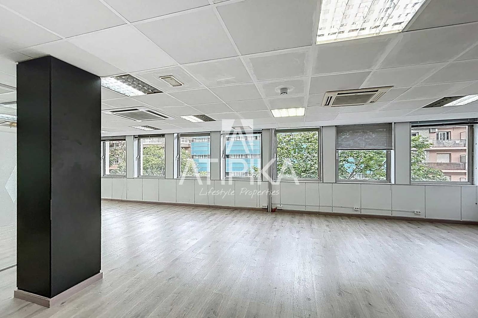 2 sypialnia Biuro do wynajęcia w Miasto Barcelona - 1 800 € (Ref: 8971792)