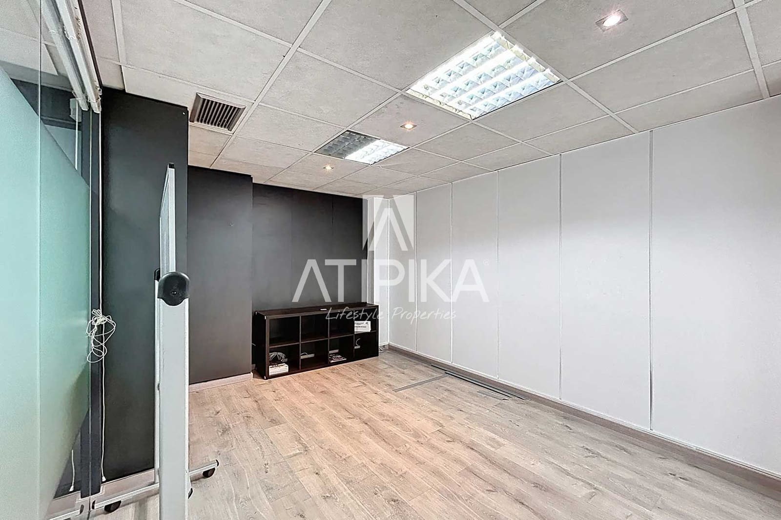 2 sypialnia Biuro do wynajęcia w Miasto Barcelona - 1 800 € (Ref: 8971792)