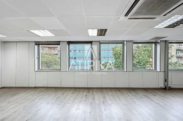2 sovrum Kontor att hyra i Barcelona stad - 1 800 € (Ref: 8971792)